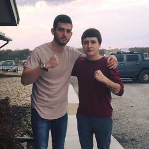 Meet your Posher, Brett